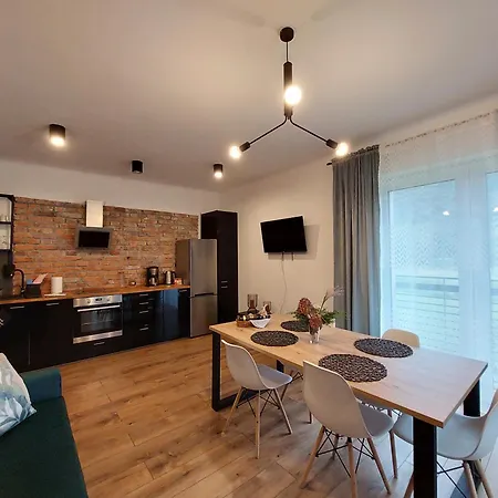 Klimorowka Apartment *