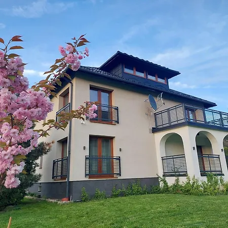 Klimorowka Apartmán *